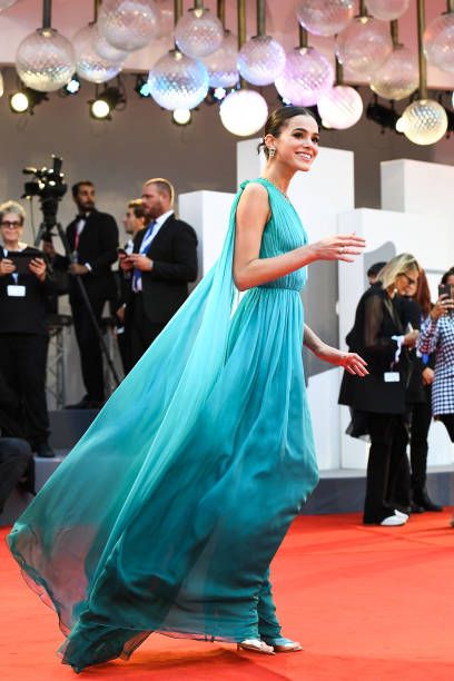 Actress Bruna Marquezine Arrives for the Premiere