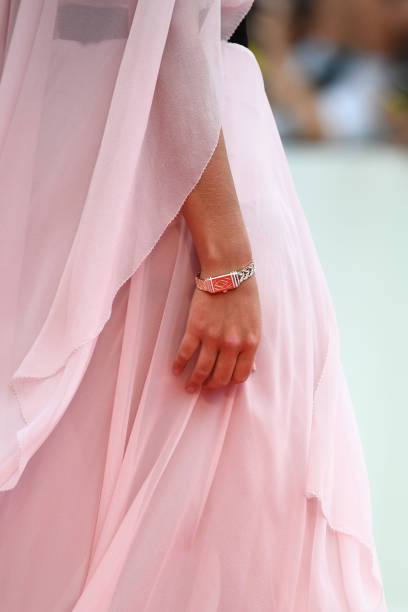 Brazilian Actress Bruna Marquezine Detail Wearing