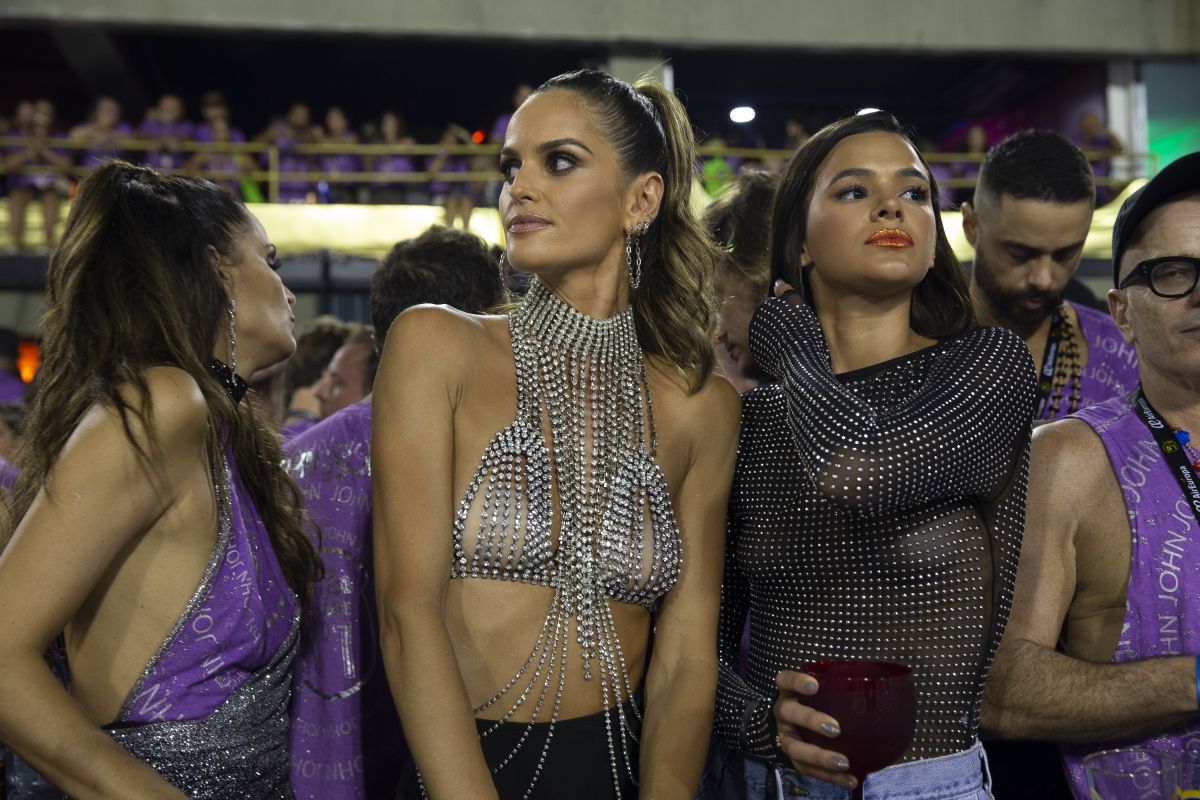 Bruna Marquezine and Izabel Goulart at Carnival