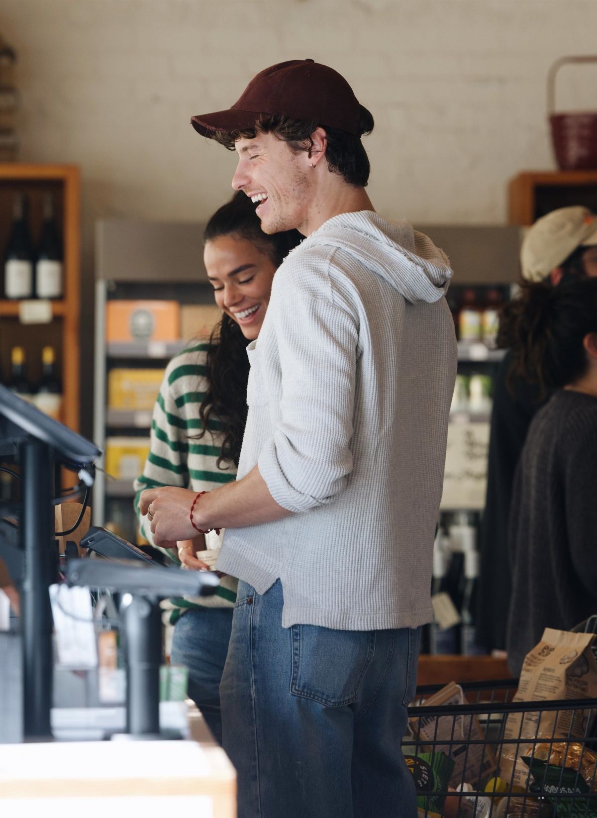 Bruna Marquezine and Shawn Mendes Shopping for Gro