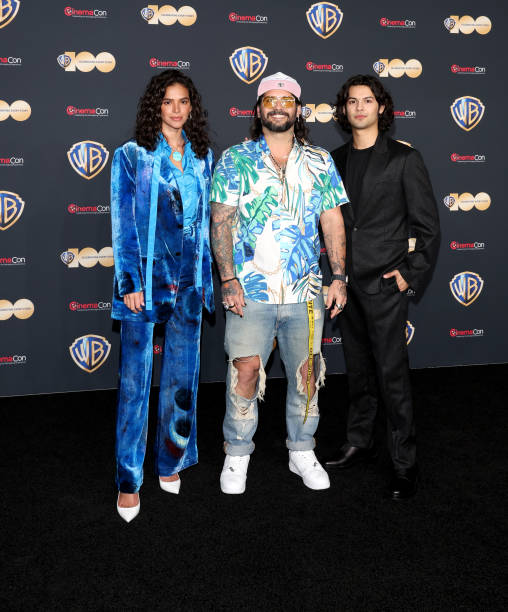 Bruna Marquezine Angel Manuel Soto and Xolo Maridu