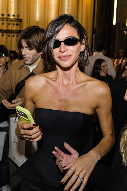 Bruna Marquezine at Mondepars Fashion Show at Arca