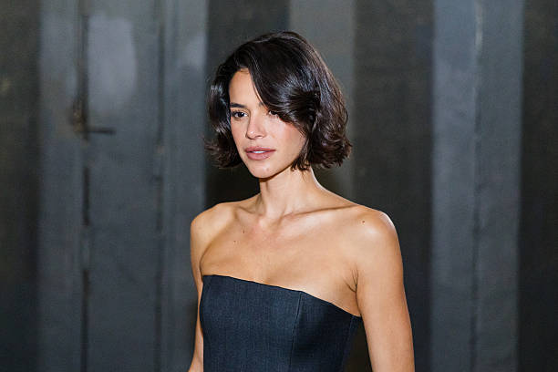 Bruna Marquezine at Mondepars Fashion Show at Arca