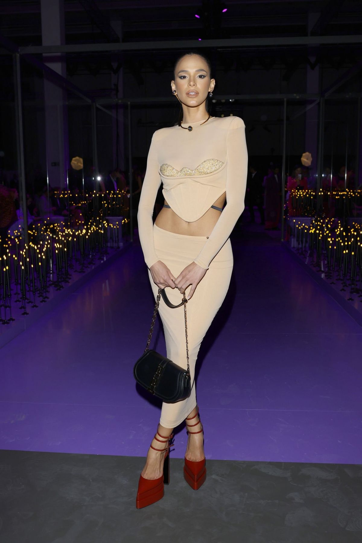 BRUNA MARQUEZINE at Versace Show at Milan Fashion Week 09/23/2022 (1200×1800)