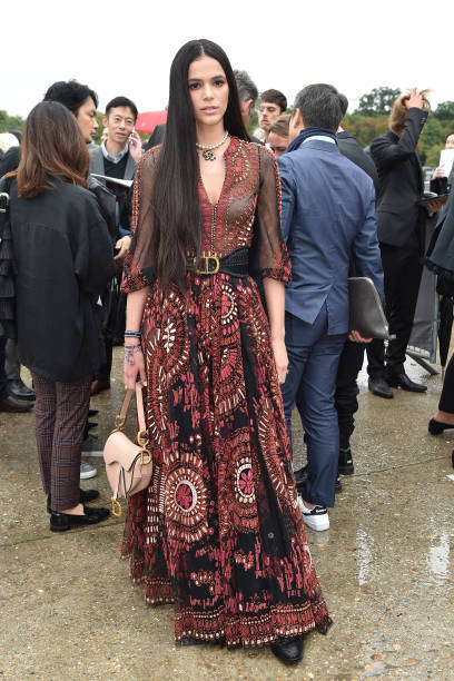 Bruna Marquezine — Christian Dior : Outside Arrivals -  Paris Fashion Week - Womenswear Spring Summer 2020