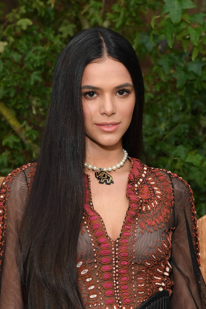 Bruna Marquezine attends the Christian Dior Womenswear Spring/Summer 2020 show as part of Paris Fashion Week on September 24, 2019 in Paris, France. — frame 15/65 (408×612)