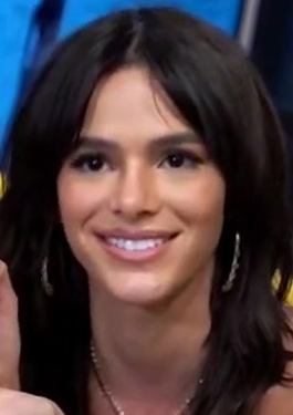 Bruna Marquezine — Brazilian actress. (265×375)