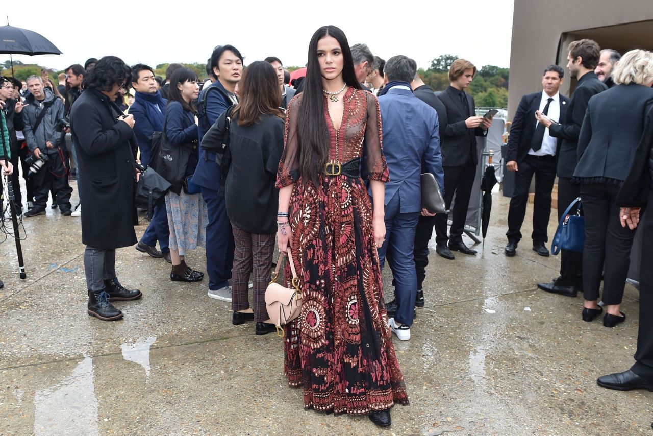 Bruna Marquezine – Christian Dior Fashion Show in Paris 09/24/2019