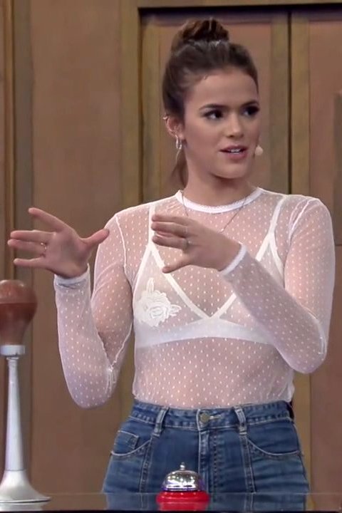 Bruna Marquezine on the talk show "Lady Night" (2018)