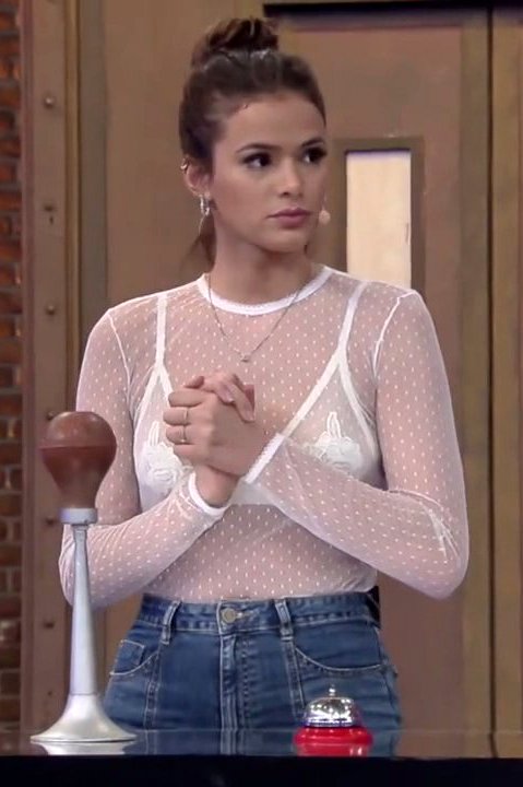 Bruna Marquezine on the talk show "Lady Night" (2018)